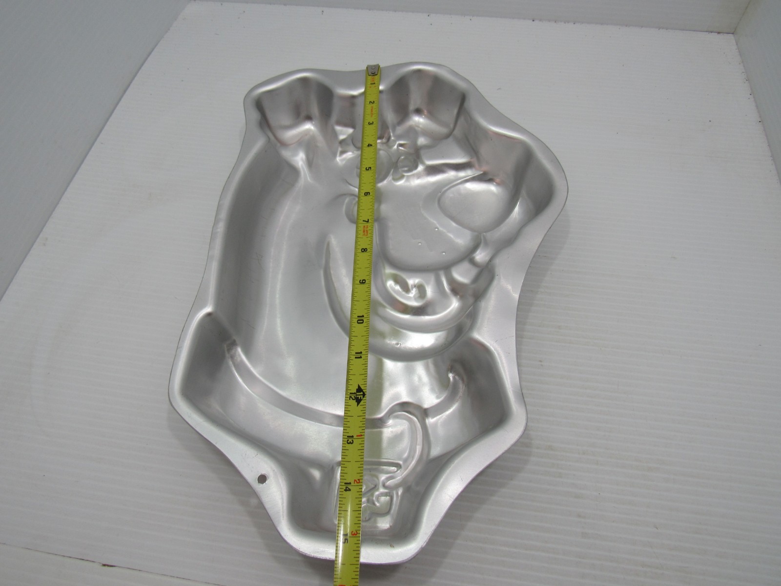 Wilton Scooby Doo Cake Pan Mold 2105 3205