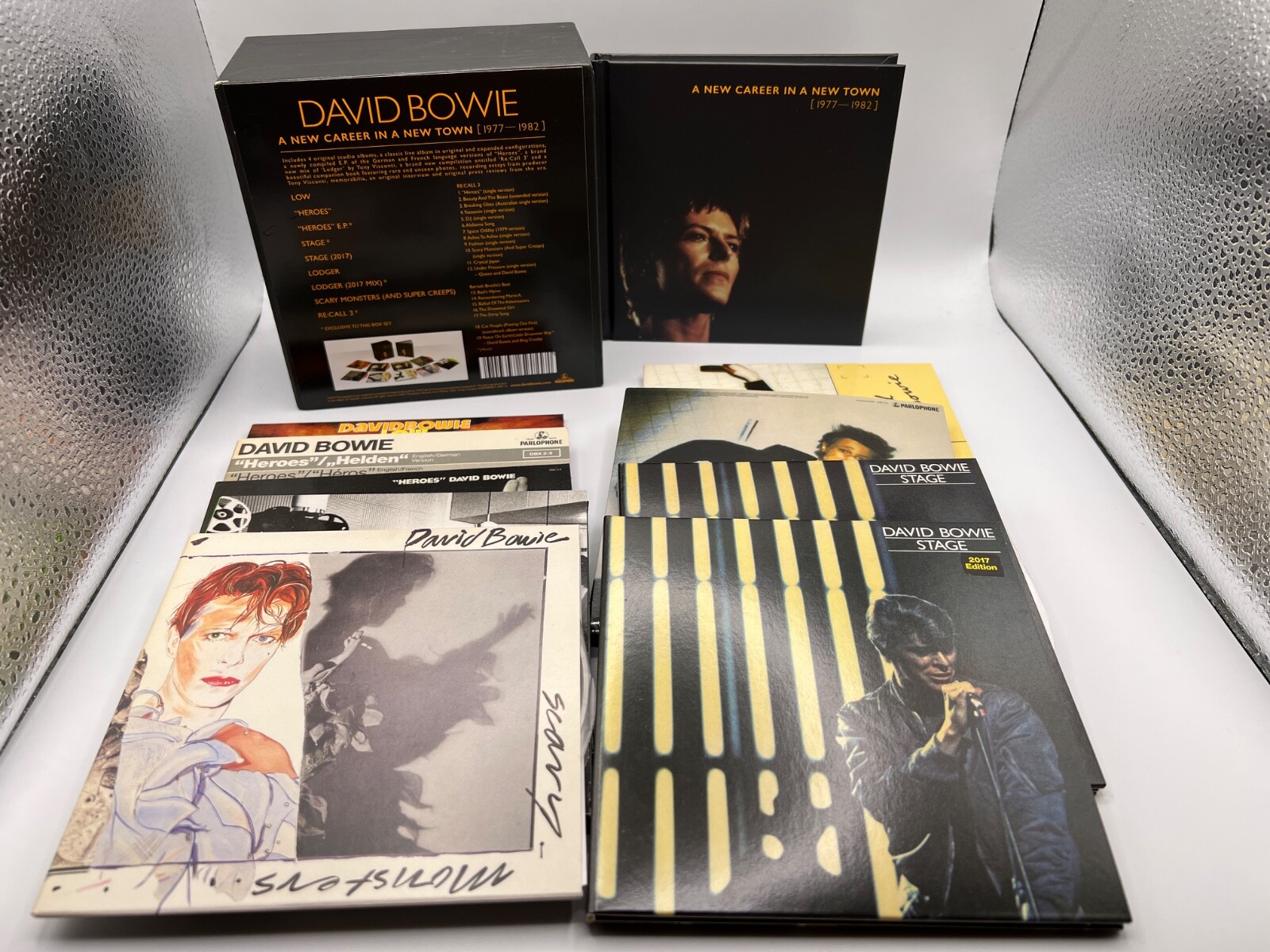 新品未開封 CD BOX A NEW CAREER IN A NEW TOWN Amazon.com: A New Career in a New Town (1977 - 1982): CDs
