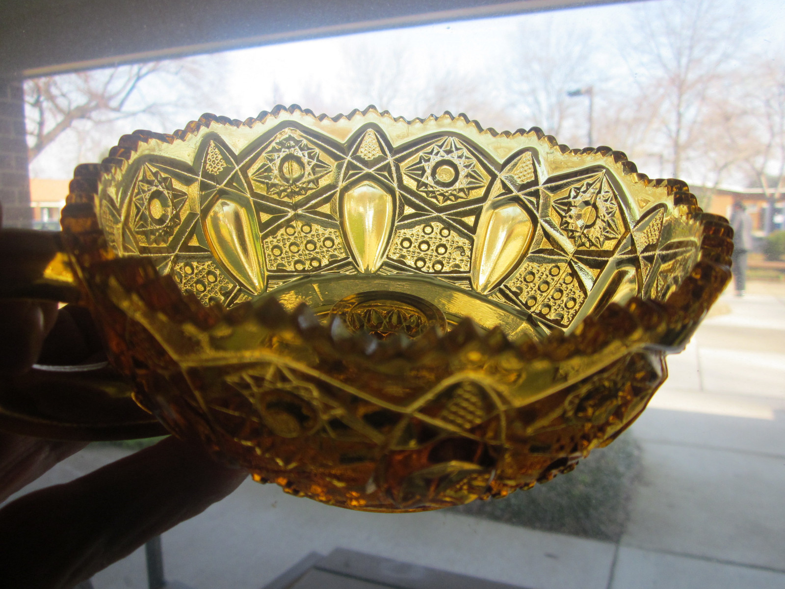 Kemple Amber Candle Bowl With Finger Loop