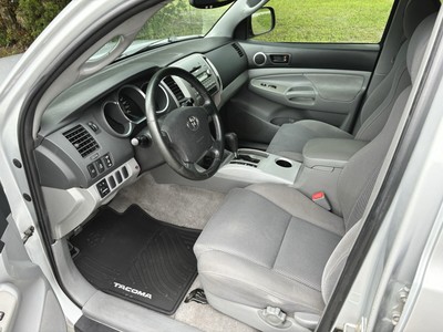 image 4 of interior