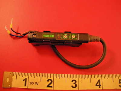 Takex F2RPN Sensor Switch Photoelectric Super Slim Inline Red LED Fiber used