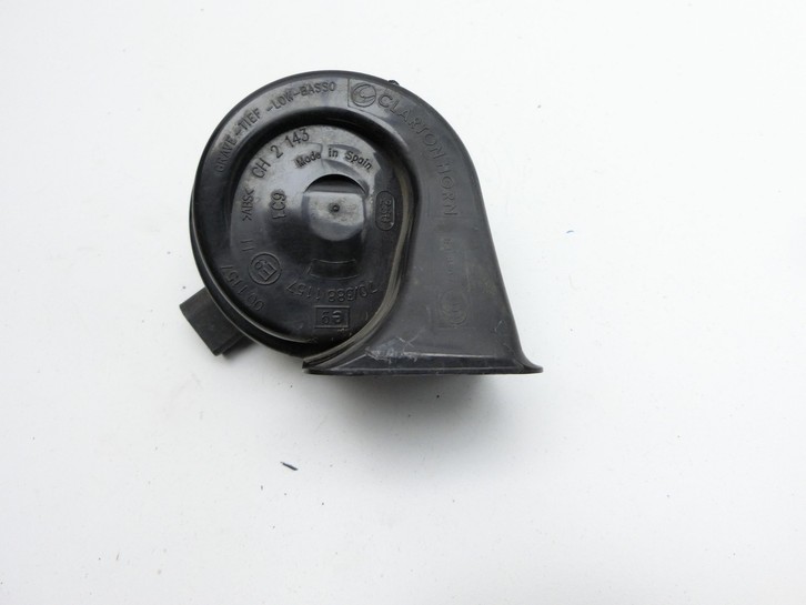 BMW 525d F10 13-17 Hupe Signalhorn Tiefton Fanfare BMW 525d F10 13-17 27.02.2014 7279782 61337279782 7279782-04... Bild 2