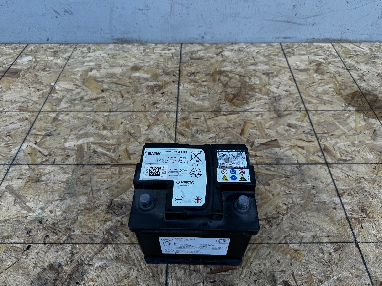 水槽　90×45×45cm AUX18L Auxiliary Battery by East Penn - BMW i3 | Remy Battery