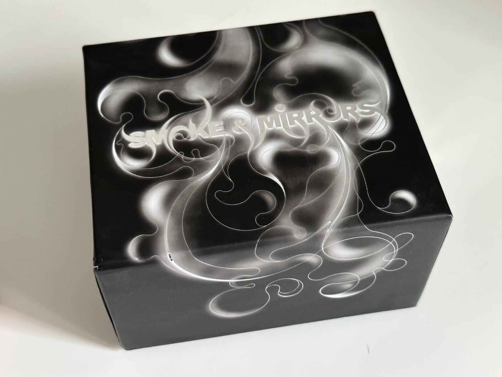 トランプ Dan&Dave Smoke&Mirrors Deluxe Box Set Smoke & Mirrors DELUXE Box Set by Dan and Dave Playing Cards