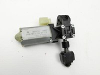 Opel Astra K 15-21 Stellmotor Antrieb für Sitz Verstellung Rechts Vorne Opel Astra K 15-21 04.11.2019 0390207003... Vorschau 4