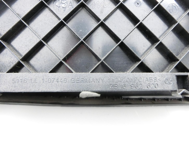 BMW E81 1er 118i LCI 07-13 Handschuhfach BMW E81 1er 118i LCI 07-13 27.10.2009 6962620 gebraucht Vorschau 4