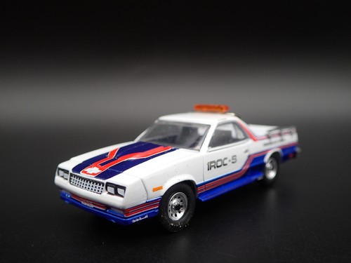 No536 ミニカー1/18箱無し CHEVROLET EL CAMINO SS 10008225-4.jpg