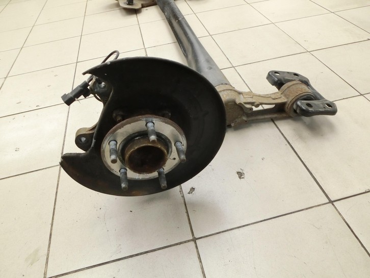 Opel Astra J 12-18 Kombi Hinterachse Achse m. Scheibenbremse Opel Astra J 12-18 05.05.2015 gebraucht Vorschau 6