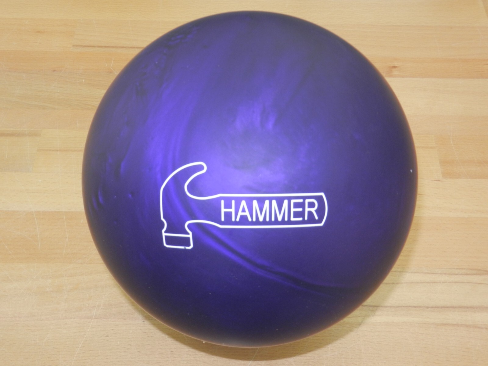 NIB 15# Hammer Purple Pearl Urethane Bowling Ball 15.4/4-5 NIB 15# Hammer Purple Pearl Urethane Bowling Ball 15.4/4-5
