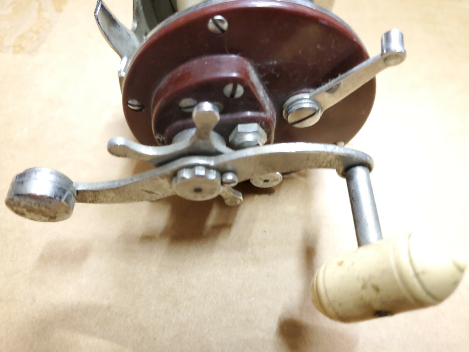リール PENN 209 Level Wind Vintage Penn 209 Level Wind Conventional Salt Water Fishing