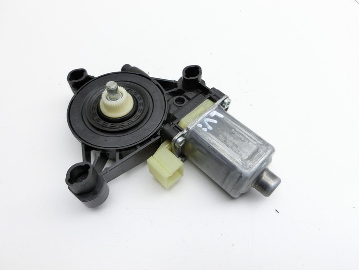Audi A4 8W B9 19-24 Kombi Fensterhebermotor Motor Fensterheber Vorne Links Audi A4 8W B9 19-24 24.10.2019 8W0837461... Vorschau 2