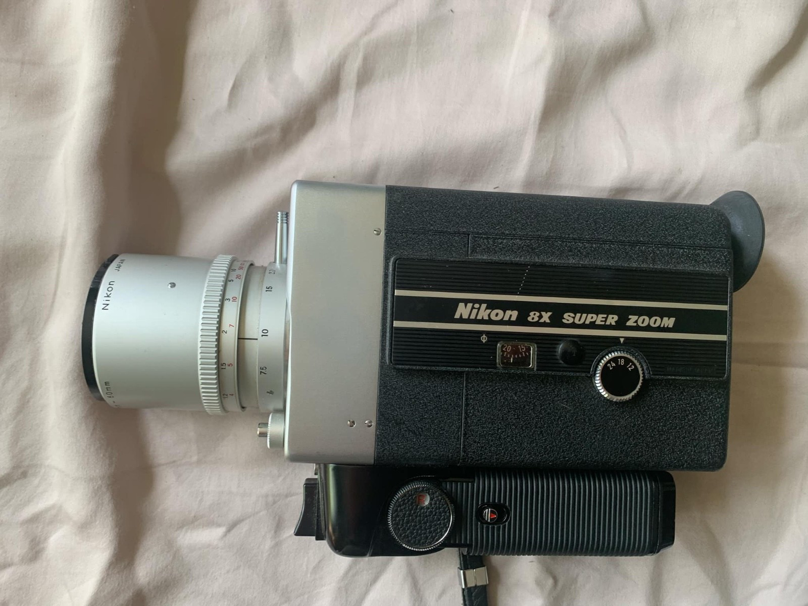 NIKON 8x Super Zoom Filmkamera Kamera Vintage funktioniert