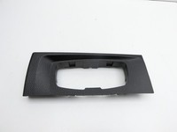 BMW 114i F20 11-15 Blende Innen Einbaurahmen für Licht BMW 114i F20 11-15 11.03.2013 gebraucht Vorschau 2