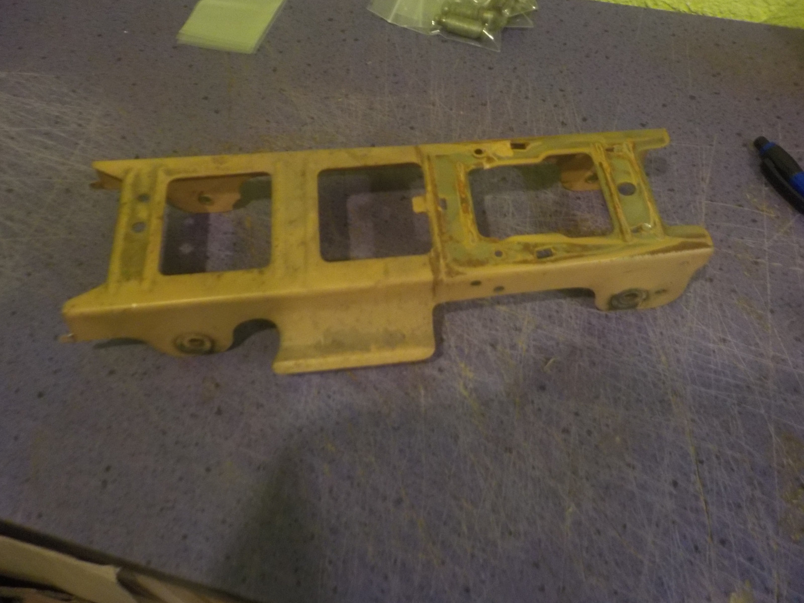 tonka ford truck dumper farm semi chassis 1958-59 cream color for parts