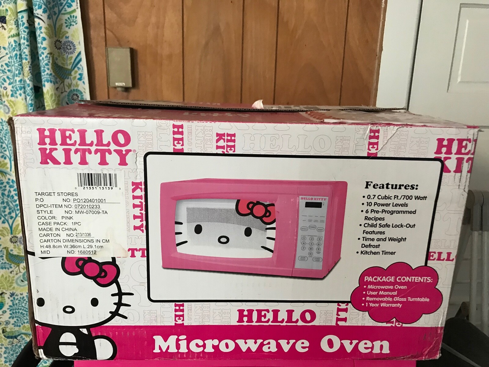 Hello Kitty .7 Cu Ft Microwave