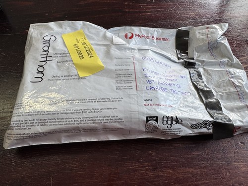 Fotos del artículo de un comprador verificado