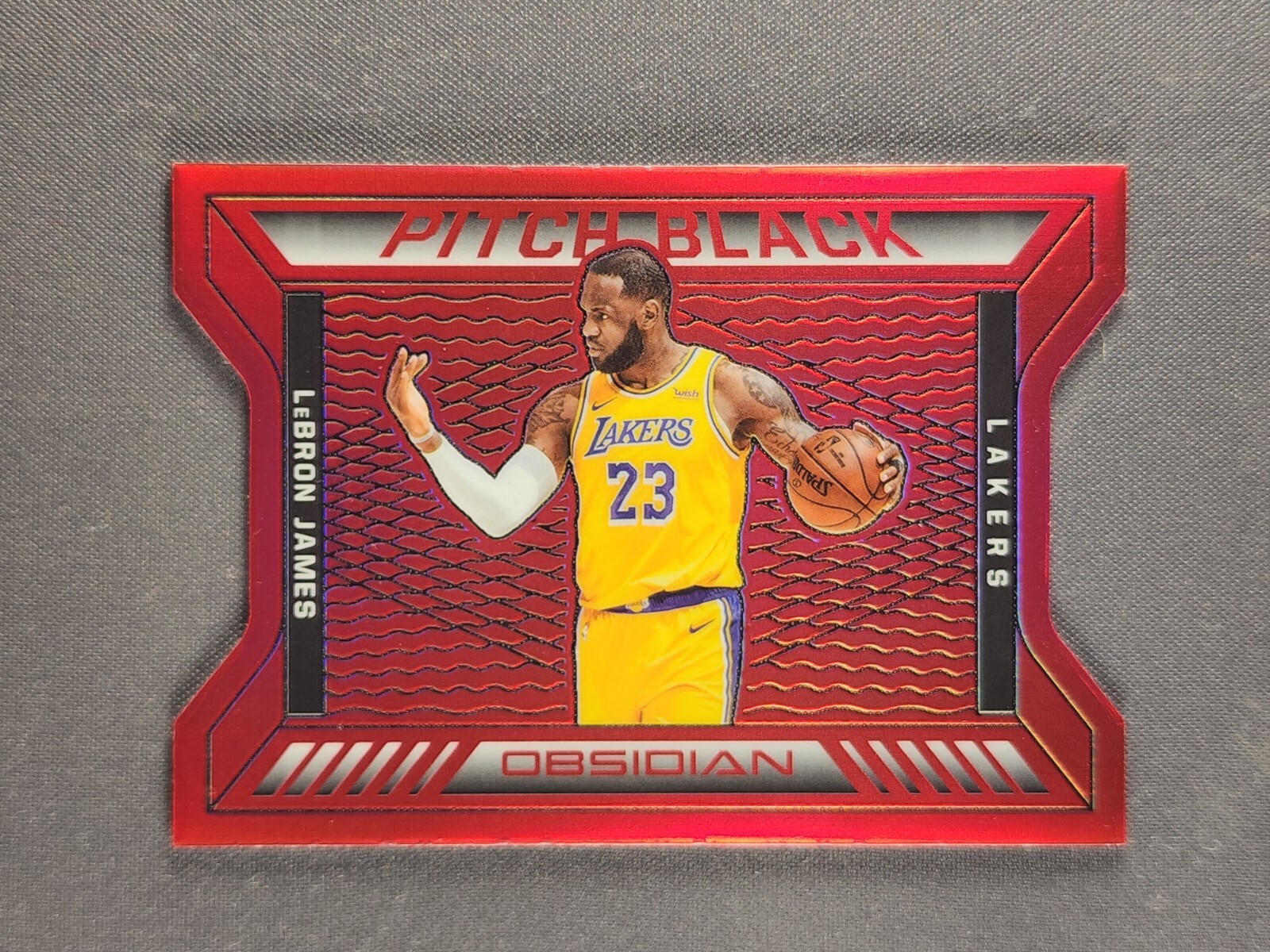 2020-21 Panini Obsidian Pitch Black #12 LeBron James Red 2020-21 Panini Obsidian Pitch Black #12 LeBron James Red