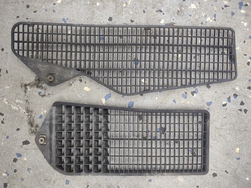 確認用ページです。 84-89 Nissan 300zx OEM Cowl Screen Plastic Trim- 1 Clip Peg