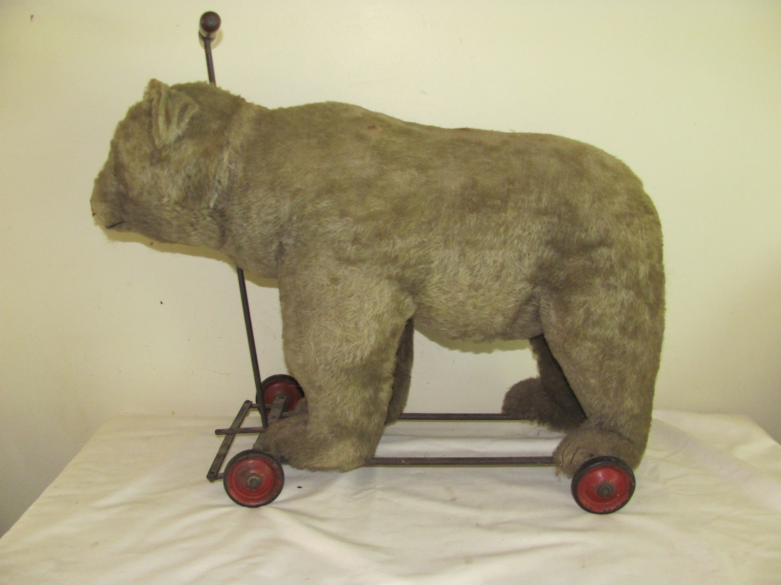 ANTIQUE 1928 STEIFF BEAR W/GROWLER 