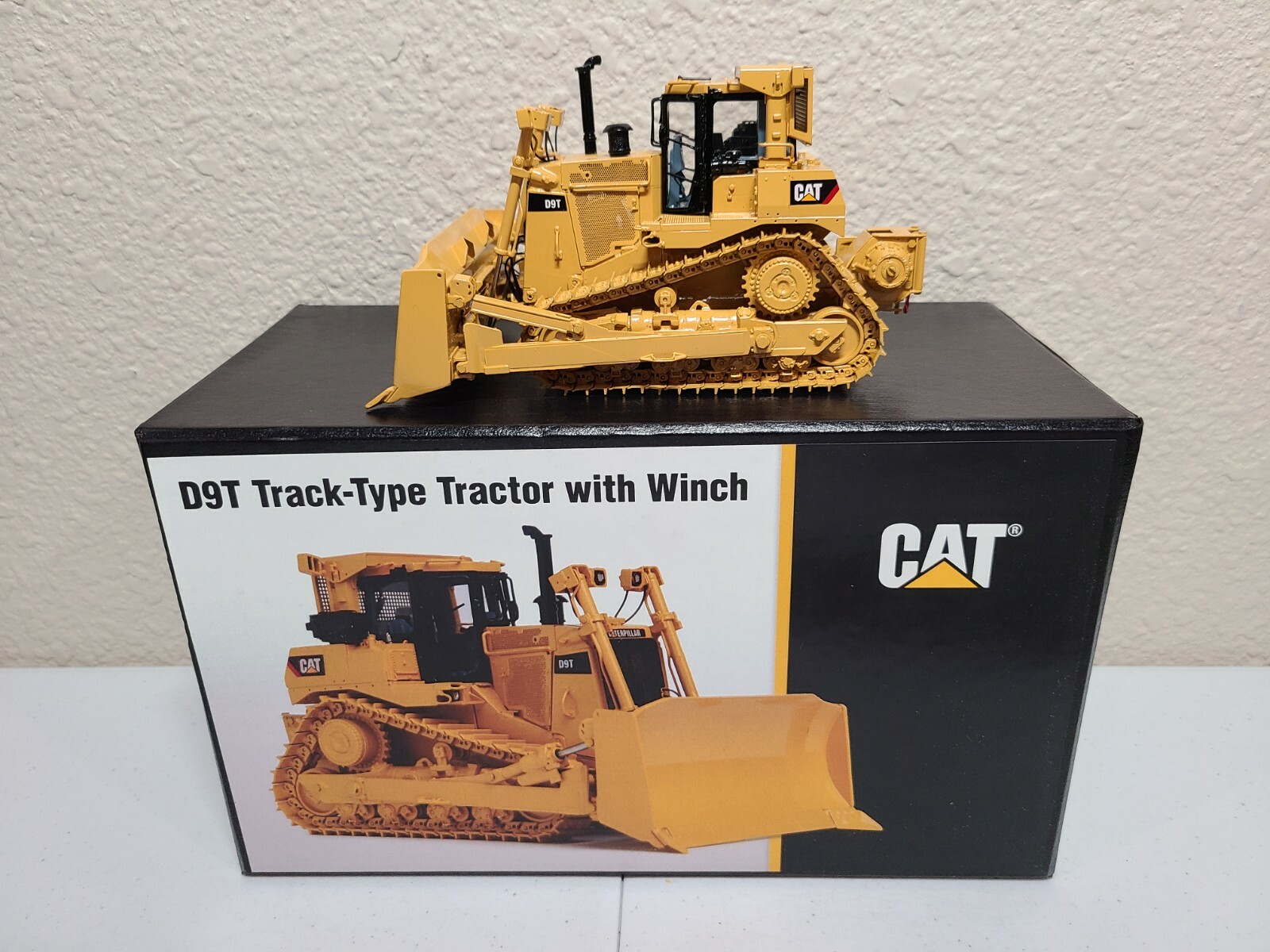 Caterpillar Cat D9T Dozer with Winch - CCM Brass 1:48 Scale Caterpillar Cat D9T Dozer with Winch - CCM Brass 1:48 Scale
