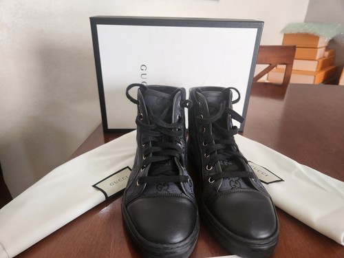 GUCCI ズゥミ パンプス 黒 37 1/2 gucci heels 37 black with gold logo worn 3 times no damage