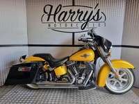 Harley-Davidson FLSTFI fat boy custom , pearl yellow met, cruiser