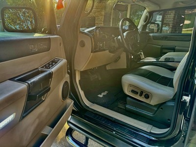 image 6 of interior
