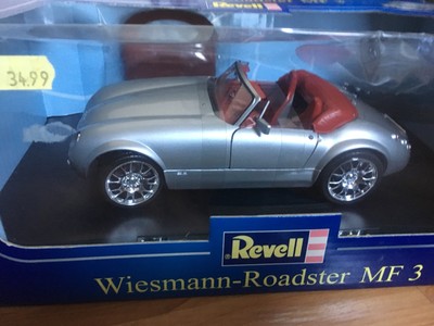 1:18 Revell Wiesmann MF3 Roadster Silver 08860