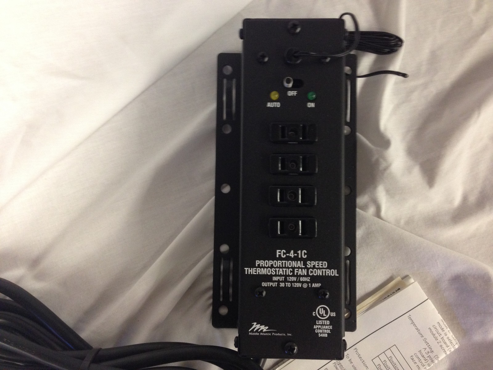 Middle Atlantic FC-4-1C Proportional Speed Thermostatic Fan Control