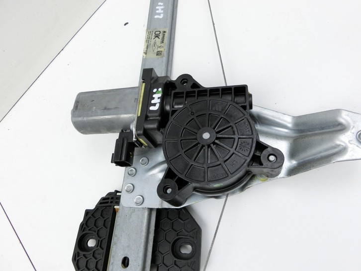 Dacia Sandero II B8 15-19 Lim Fensterhebermotor mit Fensterheber Links Hinten Dacia Sandero II B8 15-19 19.12.2014... Vorschau 2