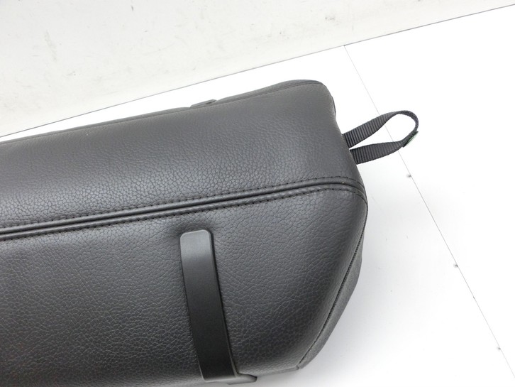 Volvo C70 542 06-09 Armlehne Mittelarmlehne Auflage Volvo C70 542 06-09 01.06.2007 gebraucht Vorschau 4