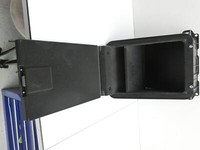 Audi A8 4H D4 09-17 Ablage Staufach für Erste Hilfe Set Unfallkit Audi A8 4H D4 09-17 25.04.2012 gebraucht Vorschau 2