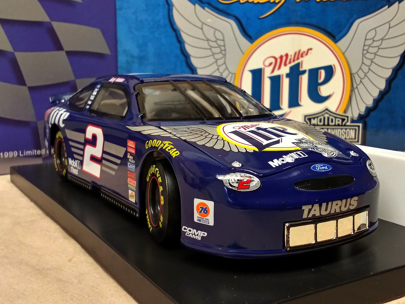 Revell 2000 McDonald's フォード トーラス NASCAR Bill Elliott