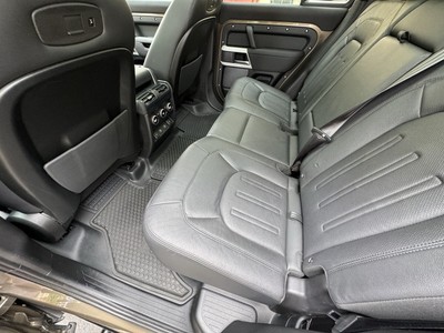 image 5 of interior
