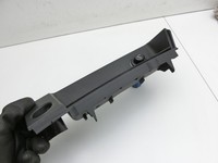 Audi A4 8W B9 15-19 USB Buchse Anschluss 12V Steckdose Audi A4 8W B9 15-19 08.08.2017 8W1864131 gebraucht Vorschau 2