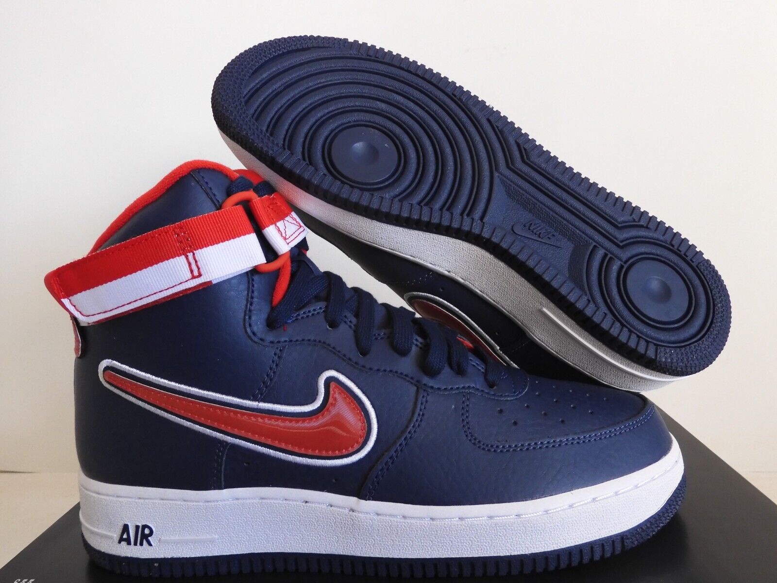 NIKE AIR FORCE 1 HIGH 07 LV8 SPORT NIKE AIR FORCE 1 HIGH 07 LV8 SPORT