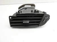 Opel Astra K B16 15-22 Luftdusche Luftdüse Rechts Opel Astra K B16 15-22 21.02.2019 39079604 gebraucht Vorschau 2