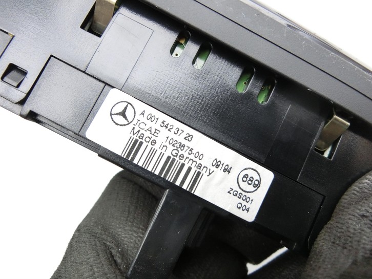 Mercedes C219 CLS 08-10 Einparkhilfe Anzeigetafel Warngerät Anzeige Parktronic  - Bild 4