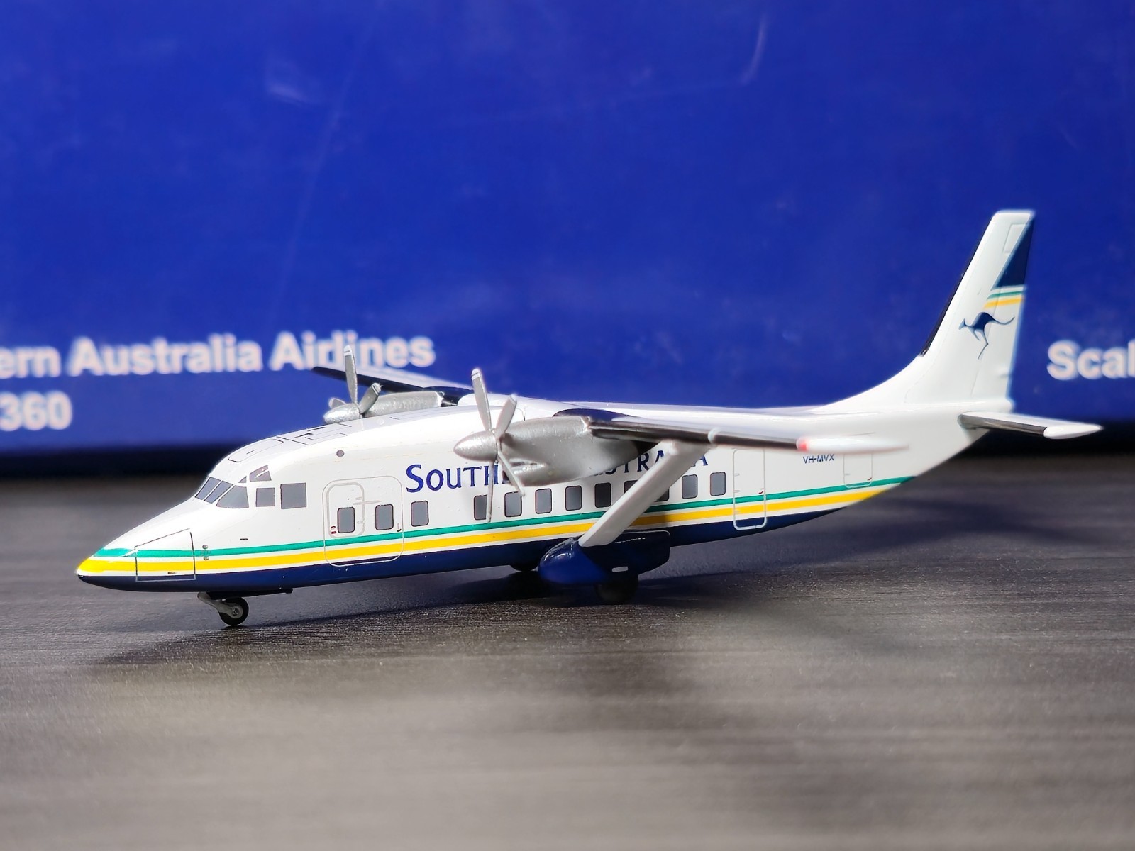 ❶　1/200　サザンオーストラリアエアラインズ　ショート360 VH-MVX JC Wings 1:200 Southern Australia Airlines Short 360 VH-MVX