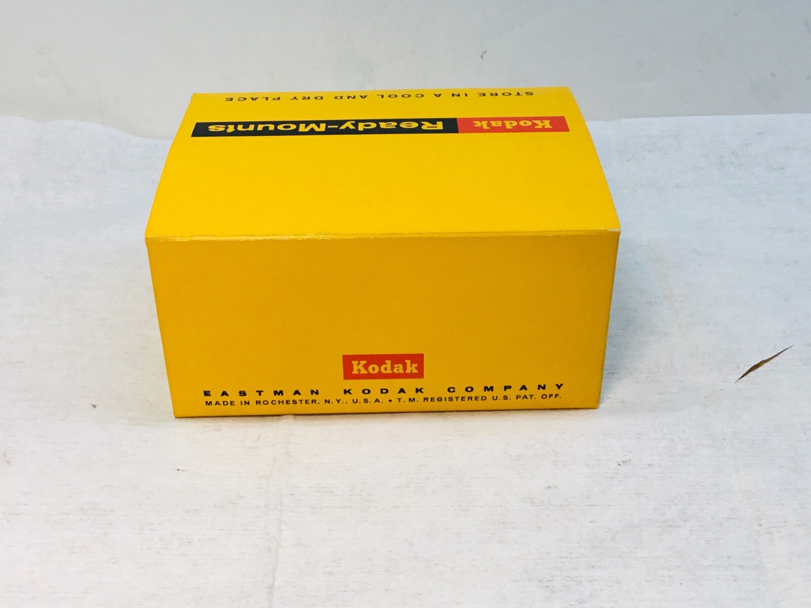 Kodak Ready Mounts for 135 Film B 205. P-315