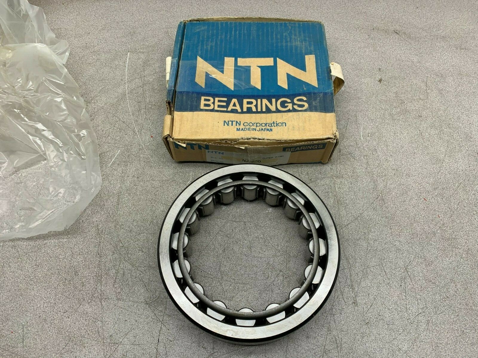 NEW IN BOX NTN SPHERICAL BEARING NJ2220 *WITHOUT INNER RING NEW IN BOX NTN SPHERICAL BEARING NJ2220 *WITHOUT INNER RING