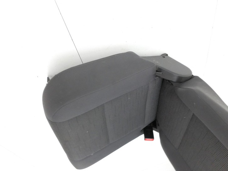 VW Golf V 5 Plus 5M 04-08 Sitz Rücksitzbank Hinten Rechts Stoff VW Golf V 5 Plus 5M 04-08 14.09.2005 gebraucht Vorschau 3