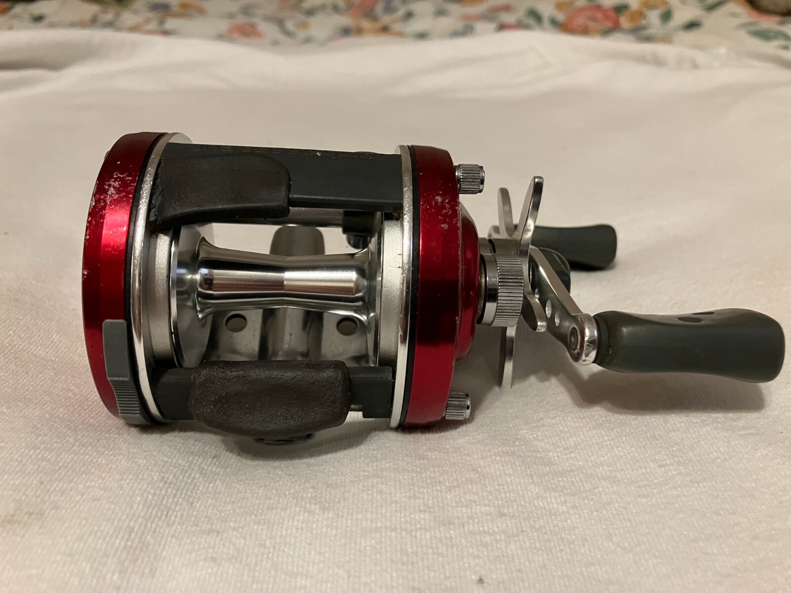 Abu Garcia 6600 BCX Ambassadeur Baitcast Fishing Reel | eBay Abu Garcia 6600 BCX Ambassadeur Baitcast Fishing Reel | eBay