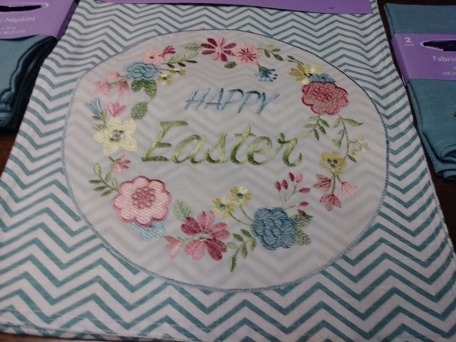HOLIDAY HOME HAPPY EASTER TABLE RUNNER 14