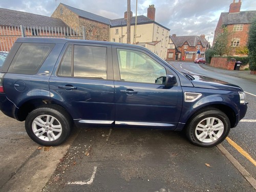 Land Rover Freelander image