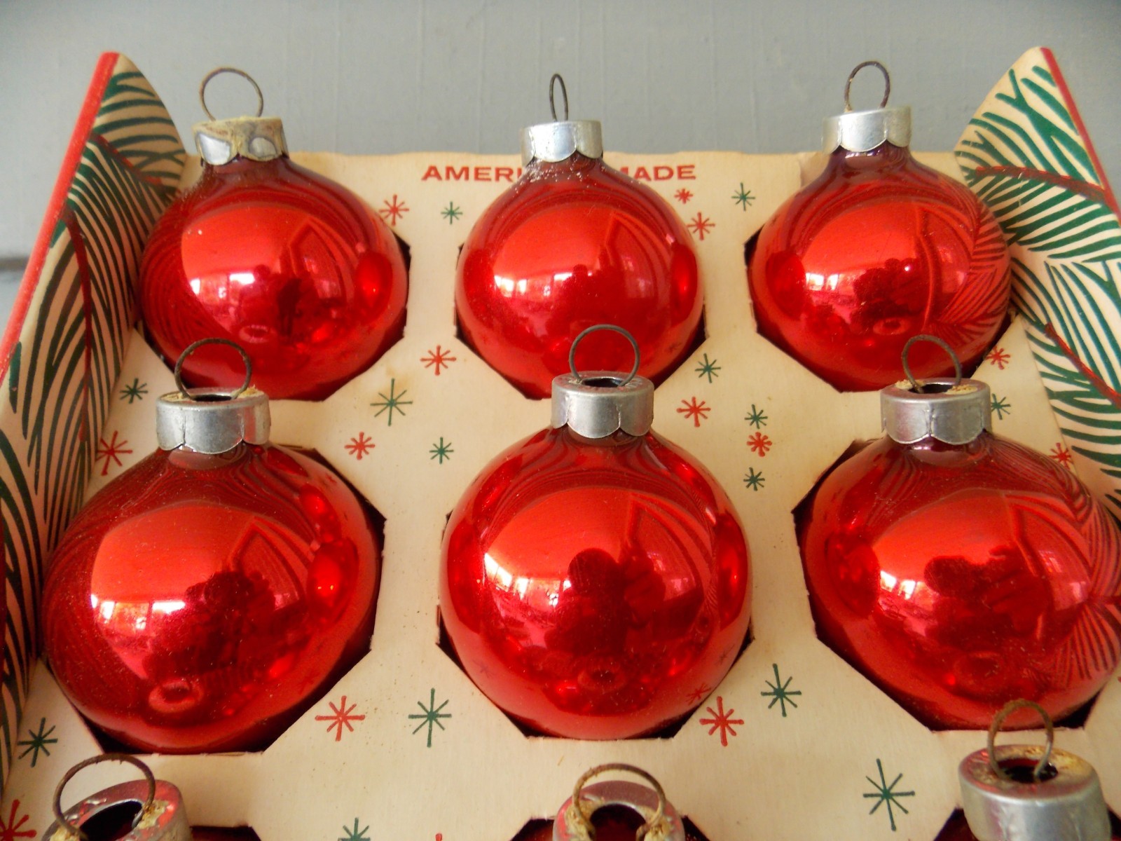 Lot of 12 Vintage 1 3/4