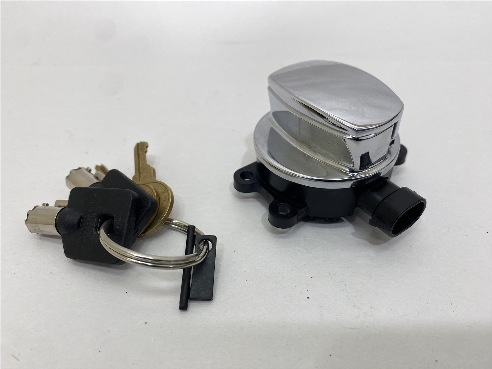 Harley-Davidson 2013 Dyna Wide Glide Ignition Switch & Keys