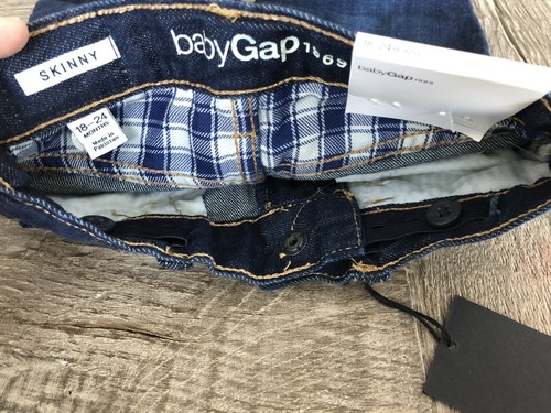 Baby Gap Boys Denim Jeans Pants 18-24 Months Distressed Skinny New