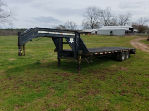 30ft Gooseneck Trailer
