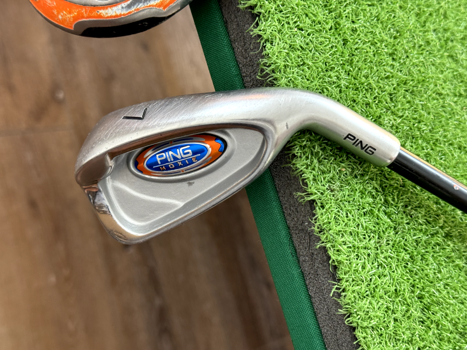 Ping Golf MOXIE Junior Set HYBRID & 7 IRON Right Handed